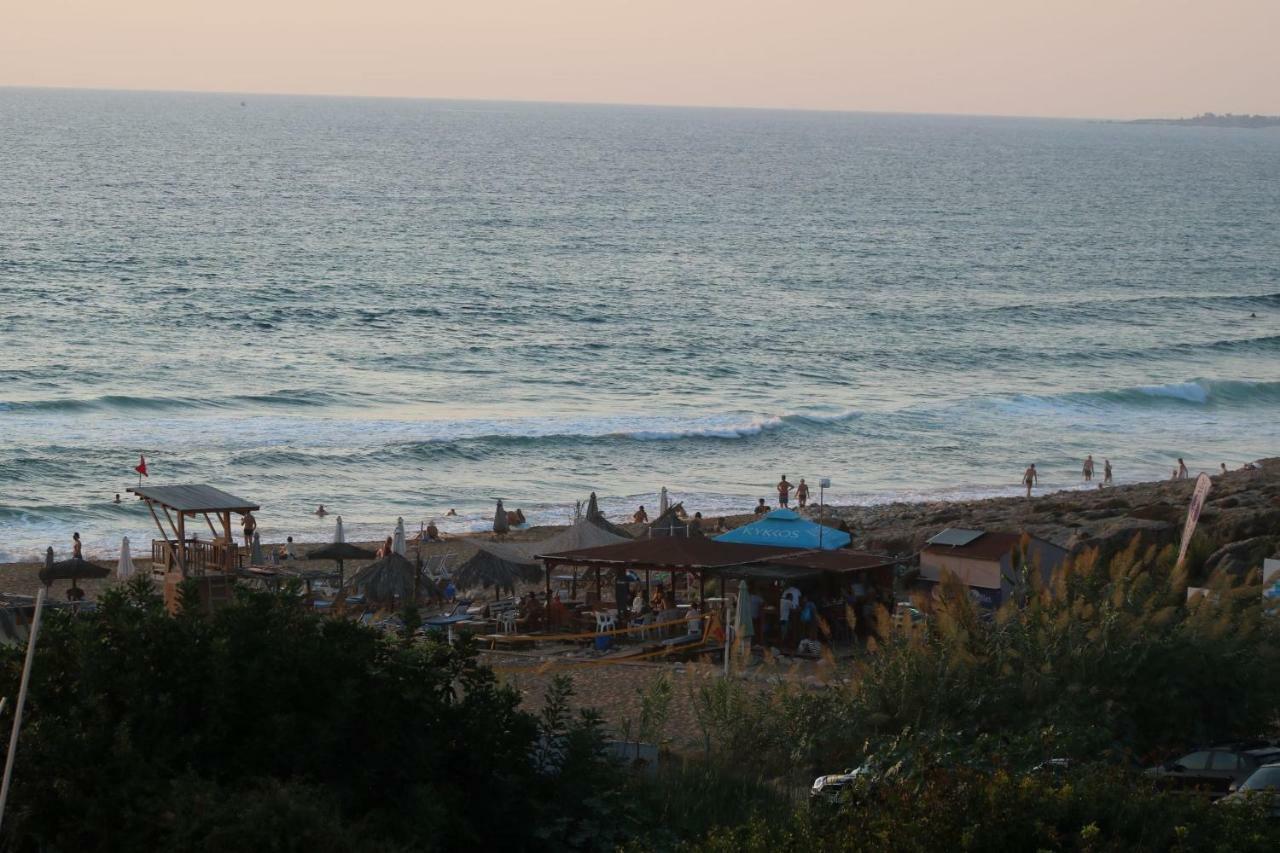 Yulya Villa By Taimoura Paphos Bagian luar foto