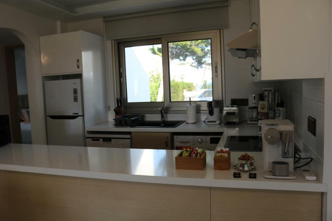 Yulya Villa By Taimoura Paphos Bagian luar foto