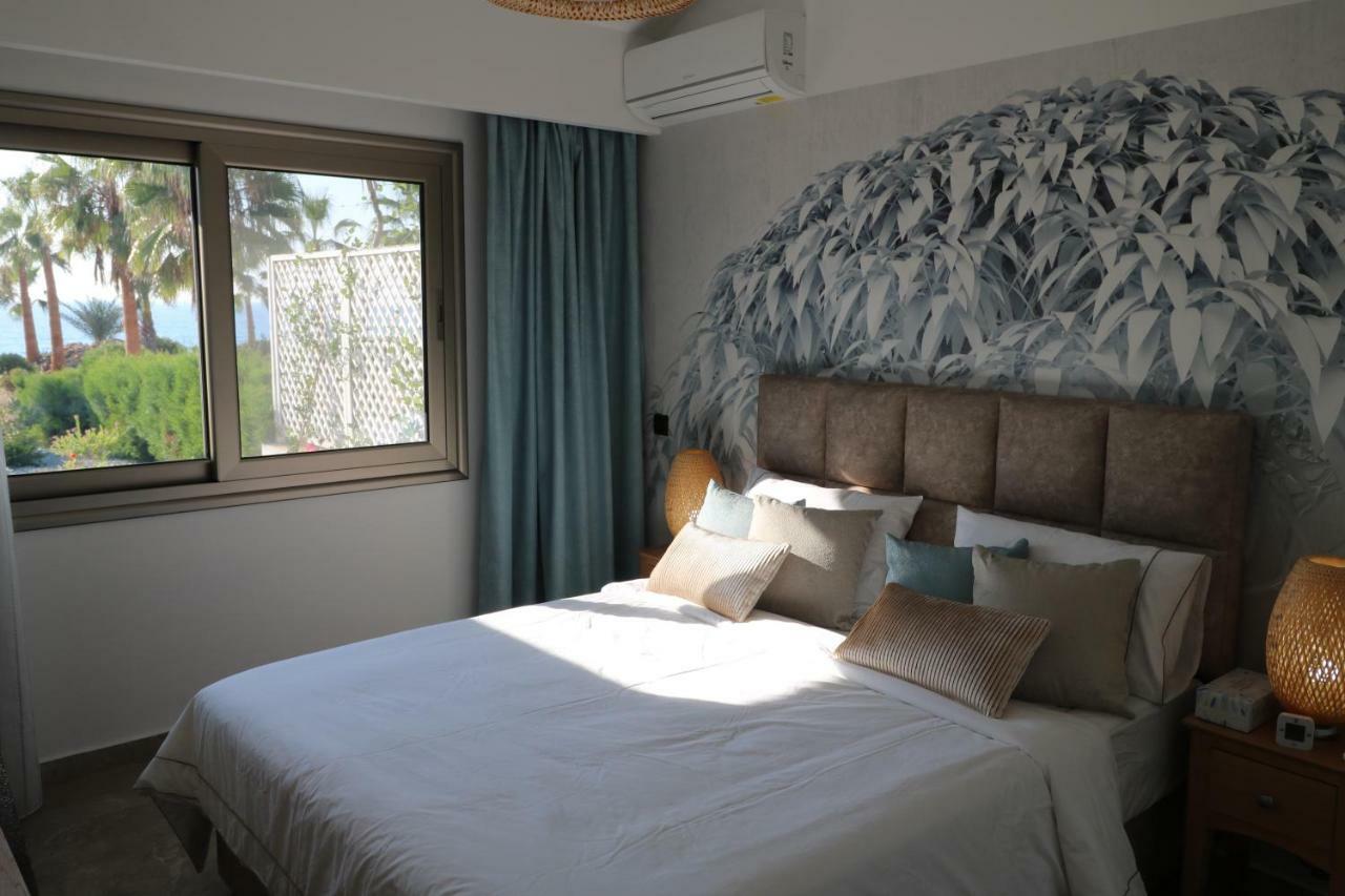 Yulya Villa By Taimoura Paphos Bagian luar foto