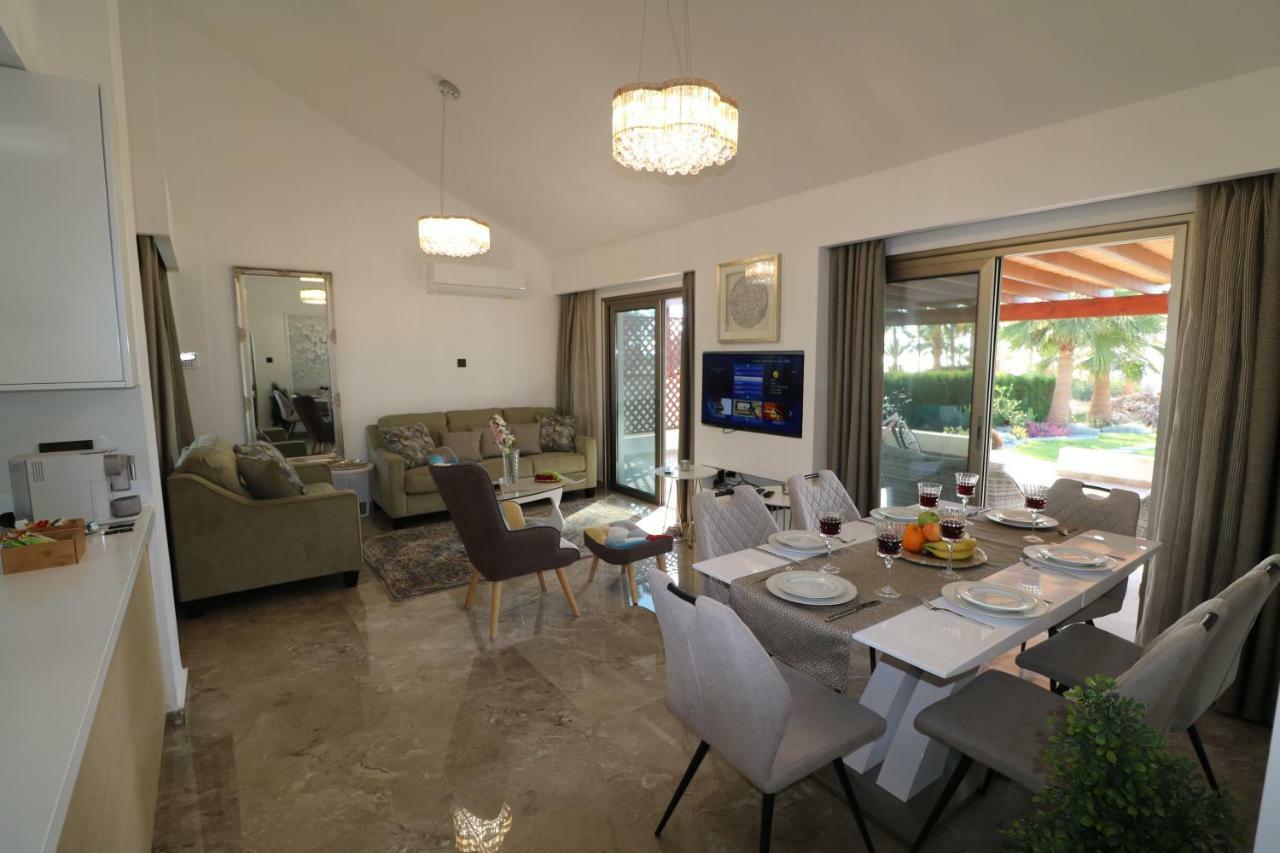 Yulya Villa By Taimoura Paphos Bagian luar foto
