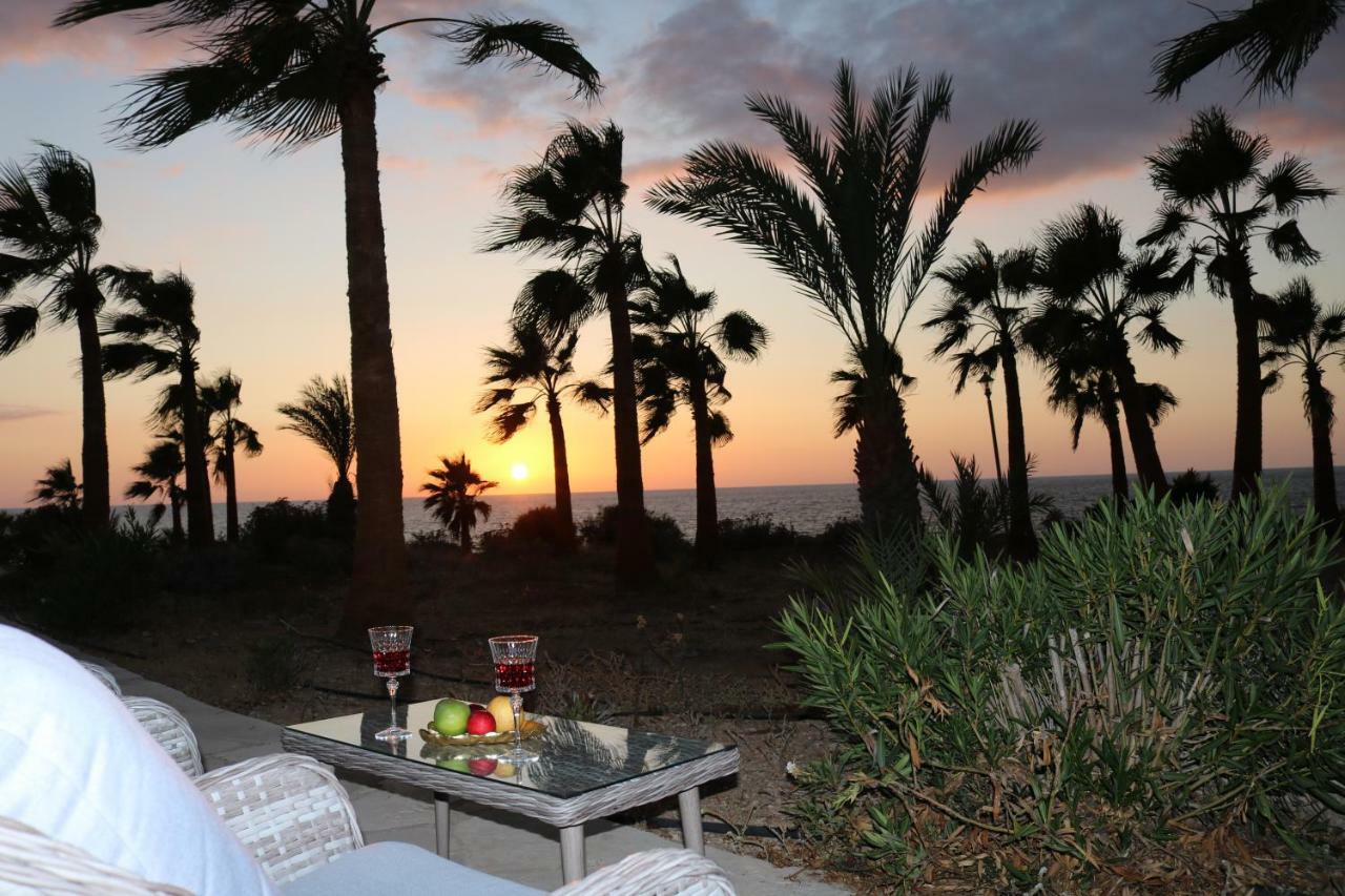 Yulya Villa By Taimoura Paphos Bagian luar foto