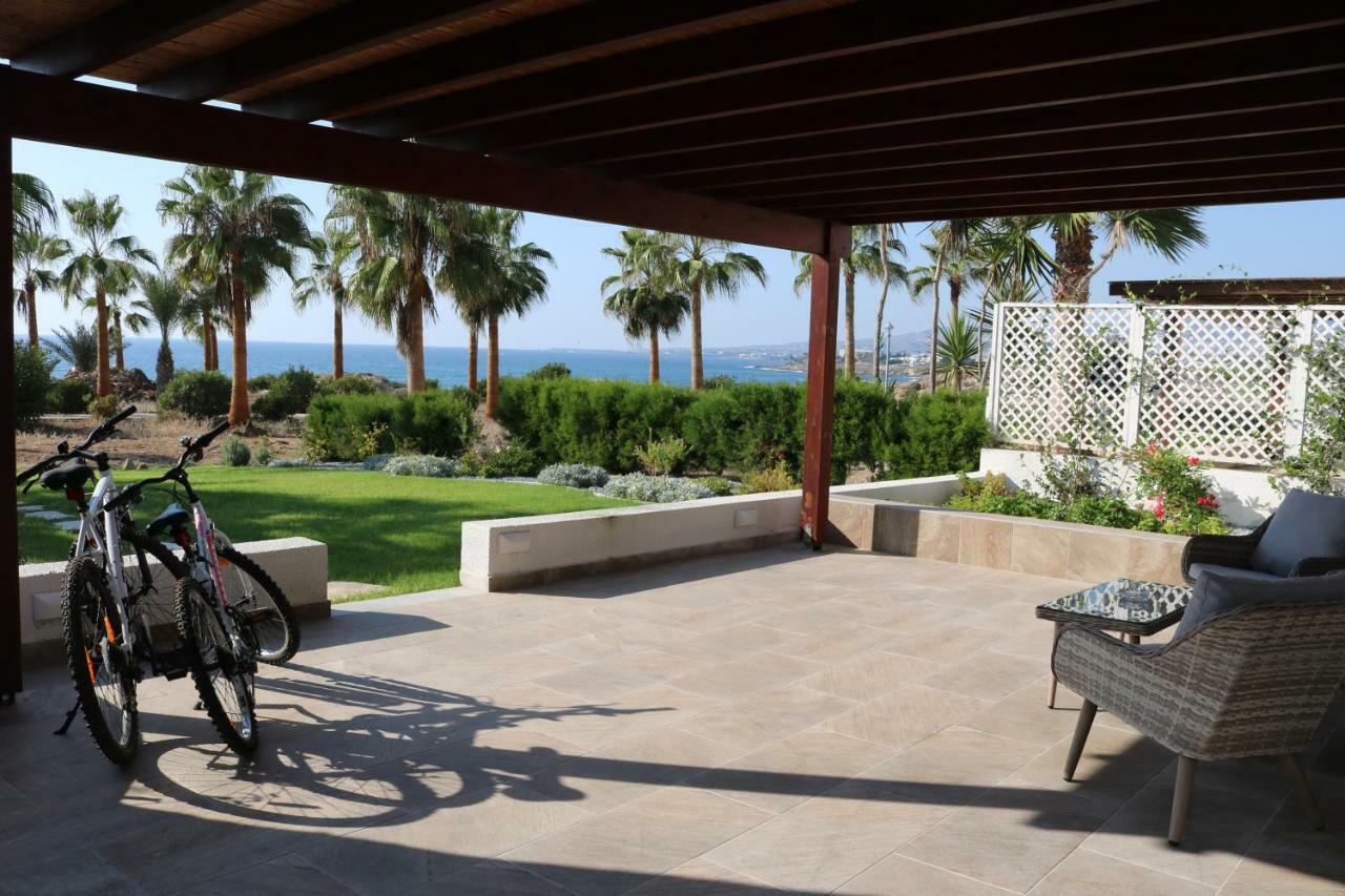 Yulya Villa By Taimoura Paphos Bagian luar foto
