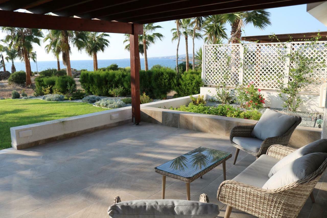 Yulya Villa By Taimoura Paphos Bagian luar foto