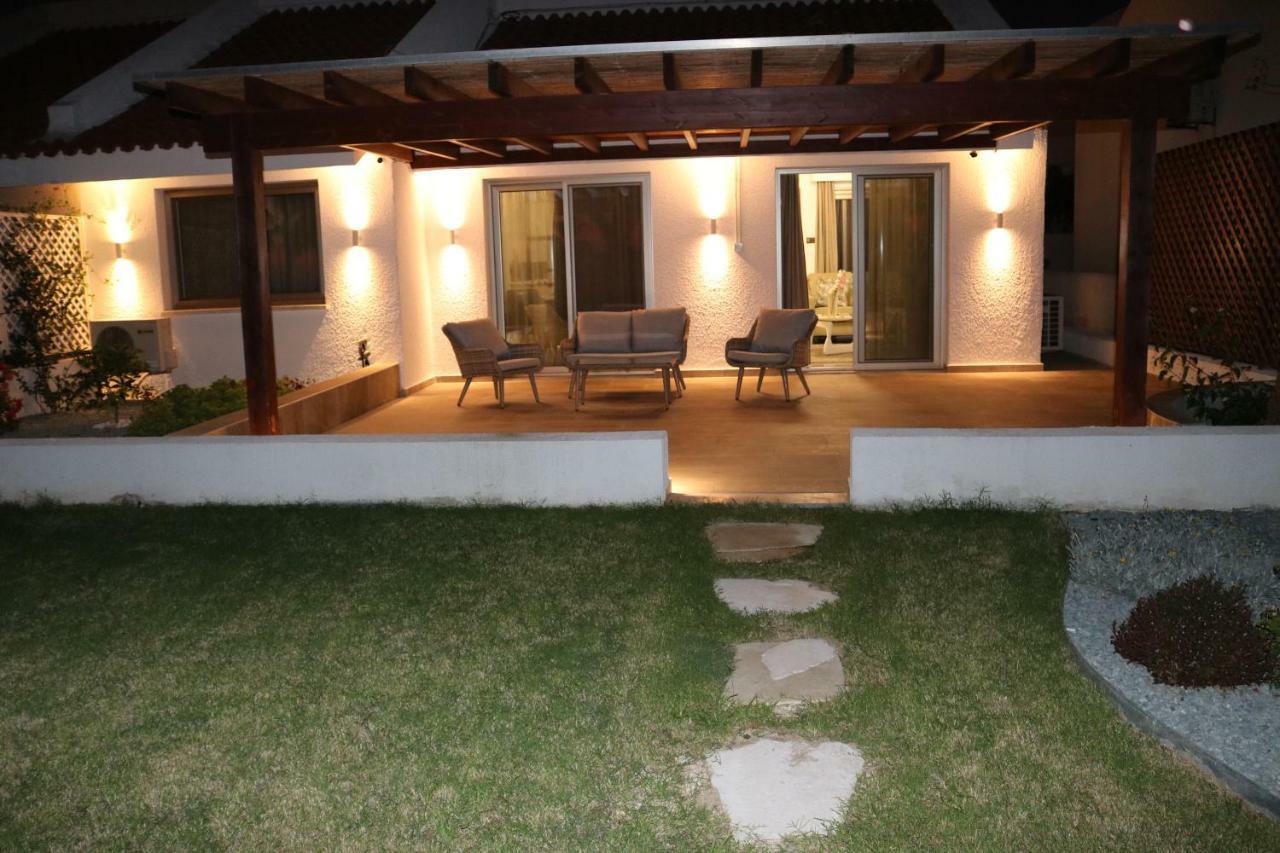 Yulya Villa By Taimoura Paphos Bagian luar foto
